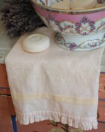 Belle Linen Hand Towels